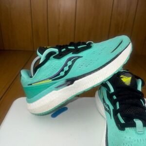Saucony Triumph 4 Running Shoes Teal Women's Size 7 Sneakers Athletic